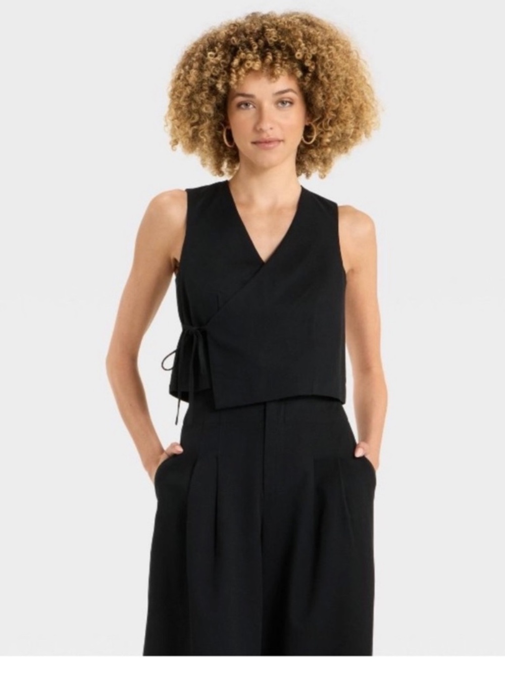 Future Collective Black Sleeveless Tie Front Vest. Sz XXL.